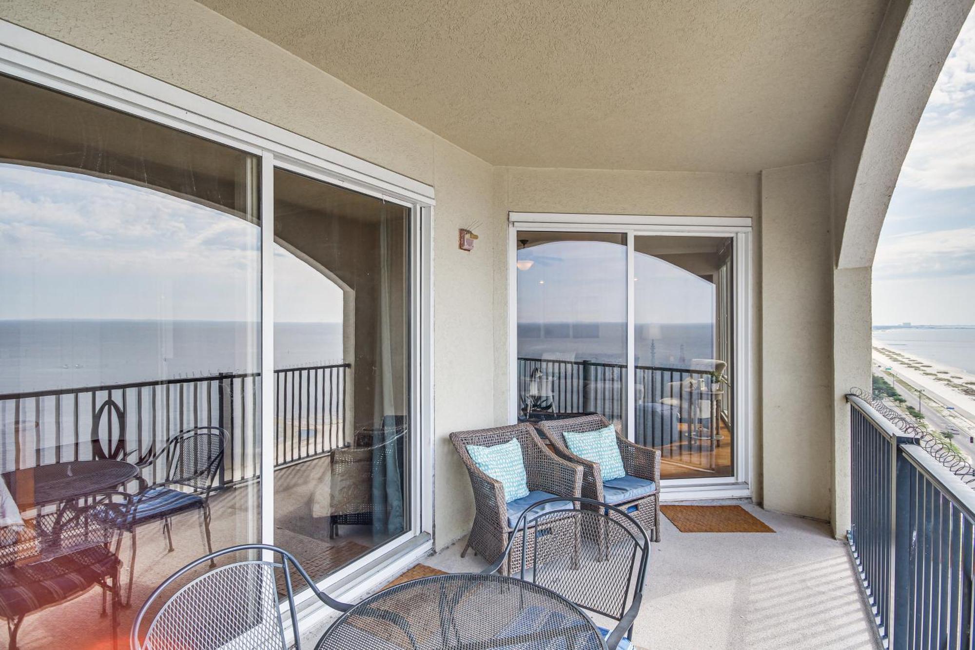 Sleek Gulfport Condo With Ocean Views And Pool Access! Exterior foto